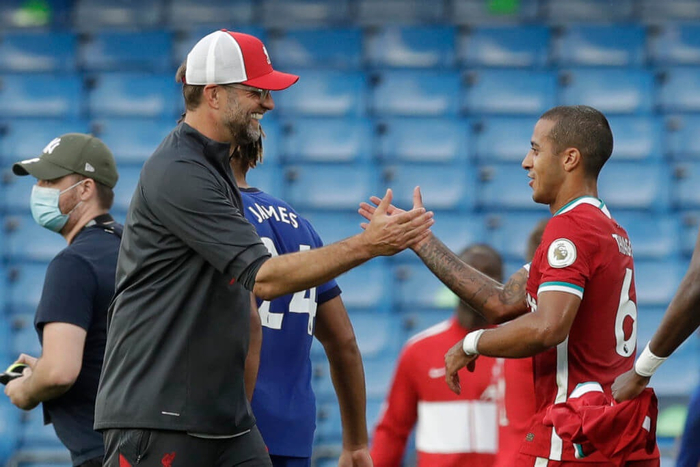 开云体育官网-包含转折点！新奥尔良鹈鹕再遭质疑；法甲集结日攻防权衡；球迷炸锅；更衣室氛围转暖的词条