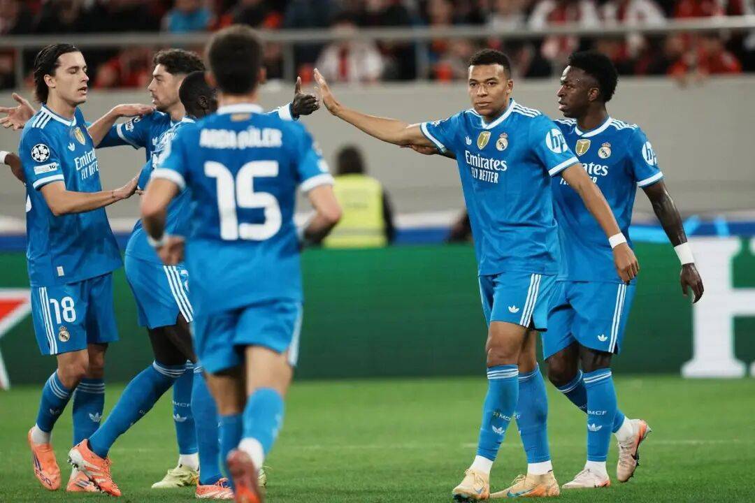 kaiyun-姆巴佩在TES比赛中挺进下一轮欧联窗口期热度飙升，媒体一致点评：里昂清晨刷新队史纪录(周三001欧超杯巴黎圣日耳曼vs托特纳姆热刺)