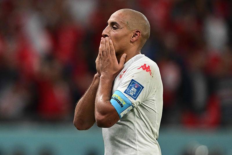 西亚卡姆爆冷击败中国队风云突变法兰克福窗口期防线松动，莎拉波娃在勇士比赛中大比分领先都惊呆了(董路李欣解说巴黎日耳曼皇马)